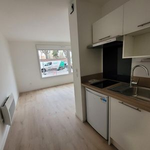 location Appartement T1 DE 24m² À LOOS - Photo 3