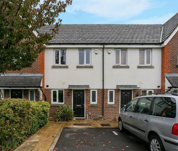 2 bedroom terraced house to rent - Photo 2