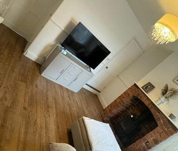 East Street, KIDDERMINSTER - Photo 2