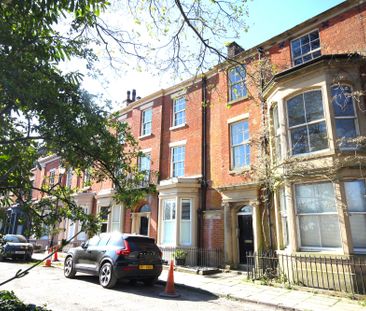 8 Bank Parade, Preston - Photo 4