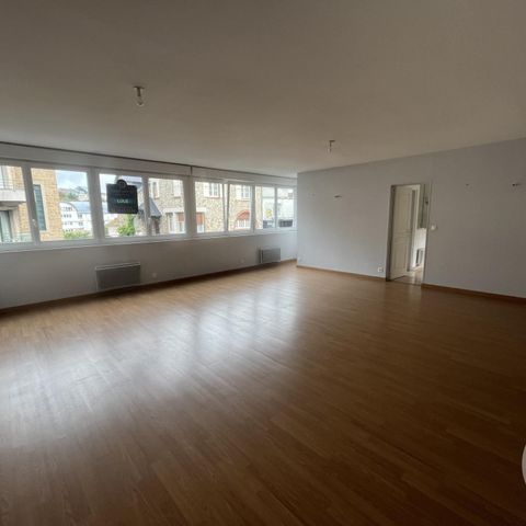 5 pièces - 121 m2 GRANVILLE - 50 - Photo 1