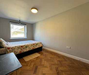 2 Bed Flat, Gean Court, N11 - Photo 6
