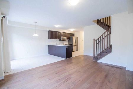 For Lease - 76 Scarletwood Street, Hamilton, Ontario - Photo 2