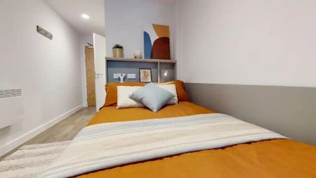 2 Bed Apartment - Photo 4
