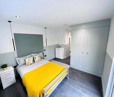 Room in a Shared Flat, Arngask Road, SE6 - Photo 4