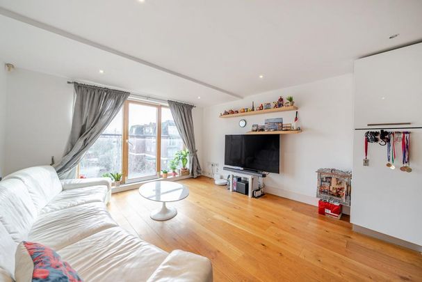 2 bedroom property to rent - Photo 1