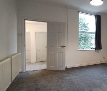 Room in a Shared Flat, Clarendon Road, CH44 - Photo 3