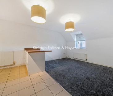 2 bedroom maisonette to rent - Photo 6