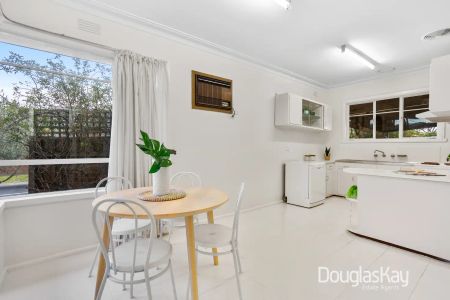 “The Dream - Classic Family Home Superb home” - Photo 2