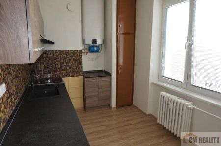 PV, Krokova ul., byt 2+1, pronájem 12.000,- Kč + energie - Фото 3