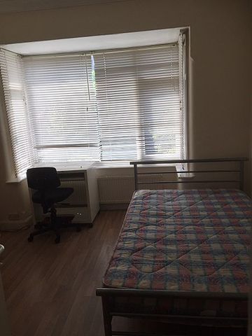 51, Millfield Lane - Photo 4