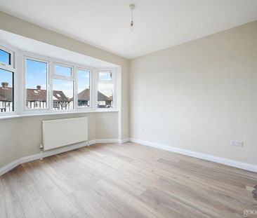 4 bedroom terraced house to rent - Photo 4