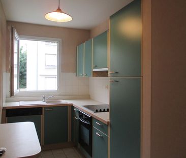 Location Appartement 2 pièces 49m² ST JEAN DE LA RUELLE 45140 - Photo 2