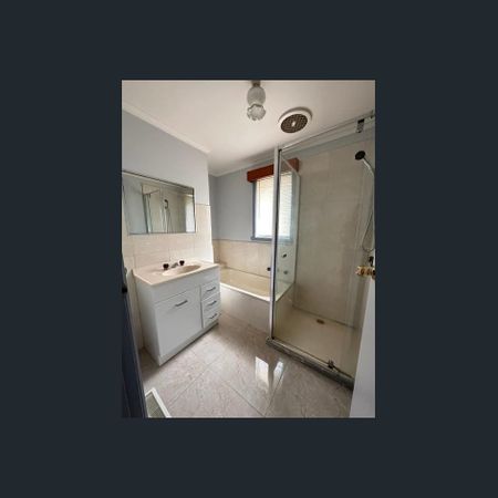 Family Home in the Heart of Meadow Heights - Photo 3