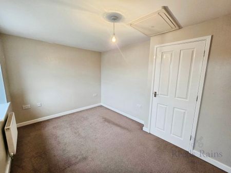 2 bedroom semi-detached house to rent - Photo 3