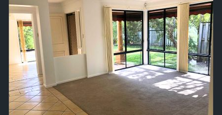 Easy Living Family Home in Prime Noosaville Location - Photo 2