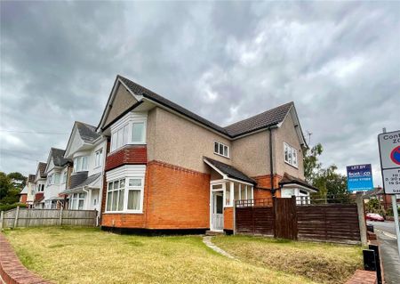 6 bedroom detached house to rent - Photo 5