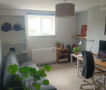 1 Bed Flat, Montpelier Road, BN1 - Photo 1