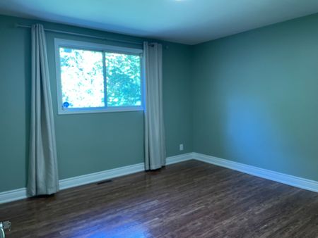For Lease - 63 Kilpatrick Drive, East Gwillimbury, Ontario - Photo 3