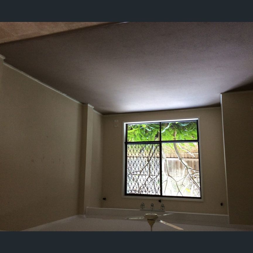 5/93 Logan Street, Beenleigh, Qld 4207 - Photo 1