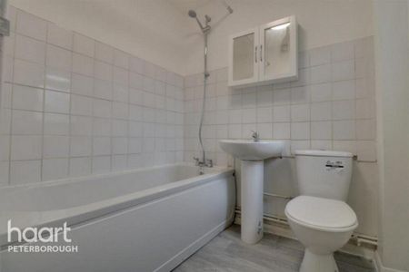 1 bedroom semi-detached house to rent - Photo 3