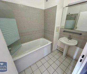 Location Appartement 2 pièces 51m² MONTIGNY LE BRETONNEUX 78180 - Photo 6