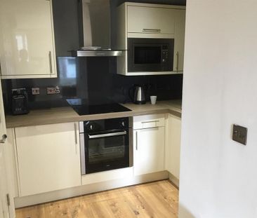 1 bedroom private hall to rent - Photo 5