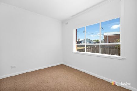 5 Soutar Street, DEVONPORT - Photo 4