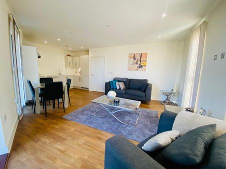 2 bedroom apartment to rent - Photo 2