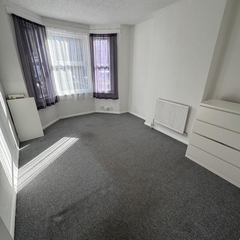 1 bedroom ground floor maisonette to rent - Photo 1