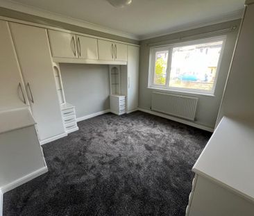 2 bedroom bungalow to rent - Photo 2