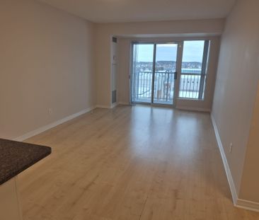 For Lease - 185 Oneida Crescent Unit# 805, Richmond Hill, Ontario - Photo 1