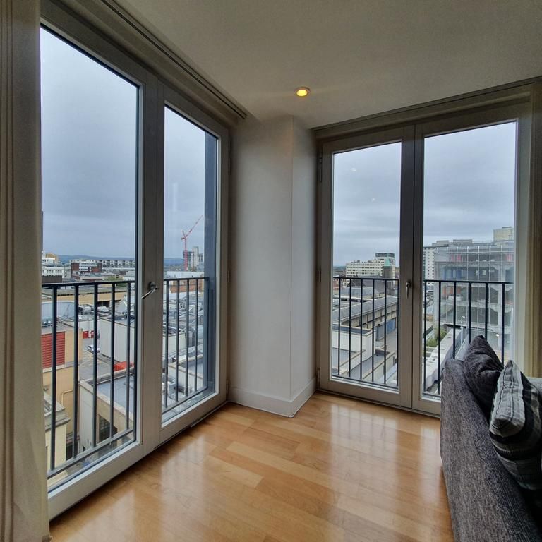 2 bedroom flat to rent - Photo 1