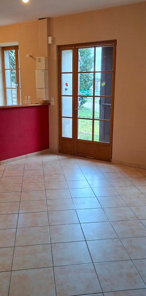 MAISON F3 - 22 RUE DU VACHERET 71150 DEMIGNY - Photo 1