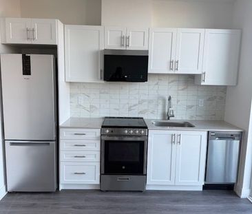 For Lease - B302-715 DAVIS Drive, Newmarket, Ontario - Photo 1