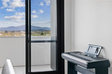 18th Floor with Spectacular Views - Photo 5