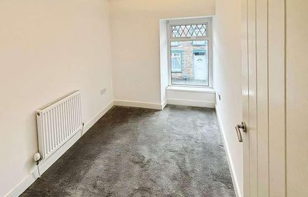 Glendower Street, Dowlais, Merthyr Tydfil, CF48 - Photo 2