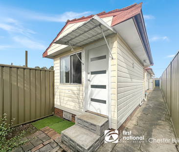 Studio Flat for Lease - Photo 2