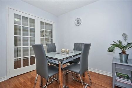 For Lease - 60 Fairfax Crescent Unit# 424, Toronto, Ontario - Photo 2