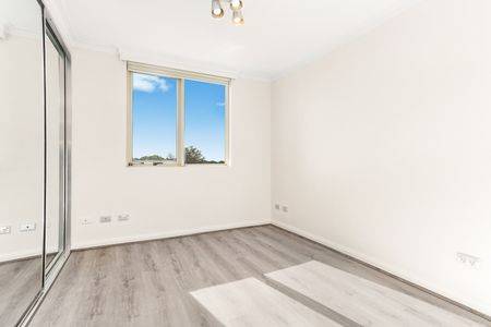 27/257 Oxford Street, Bondi Junction - Photo 2