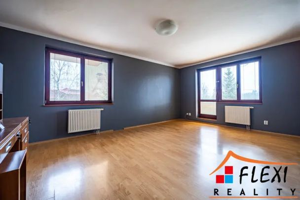 Pronájem prostorného bytu 3+1 s balkónem (85,5 m - Photo 1