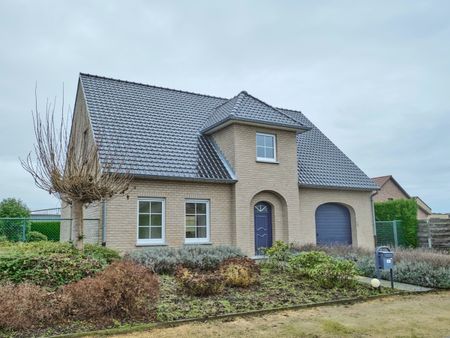 Ruime en energiezuinige woning met 4 slaapkamers - Photo 2