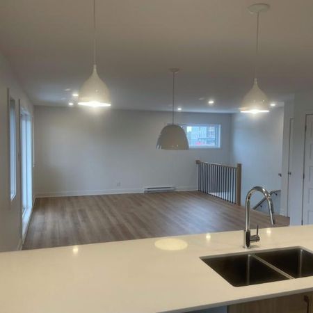 2 CH - 1 SDB - Granby - $1,590 /mo - Photo 4