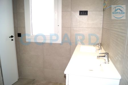 Casa adosada de alquiler en Villanueva de la Cañada ciudad - Photo 4