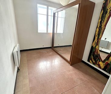 Appartement 3 pièces 52m2 MARSEILLE 14EME 745 euros - Photo 2