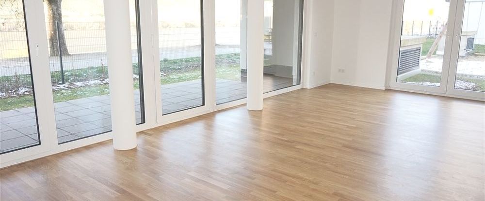 Trier: Wohnung in attraktiver Mosellage mit Einbauküche und großer Terrasse mit toller Aussicht. - Foto 1