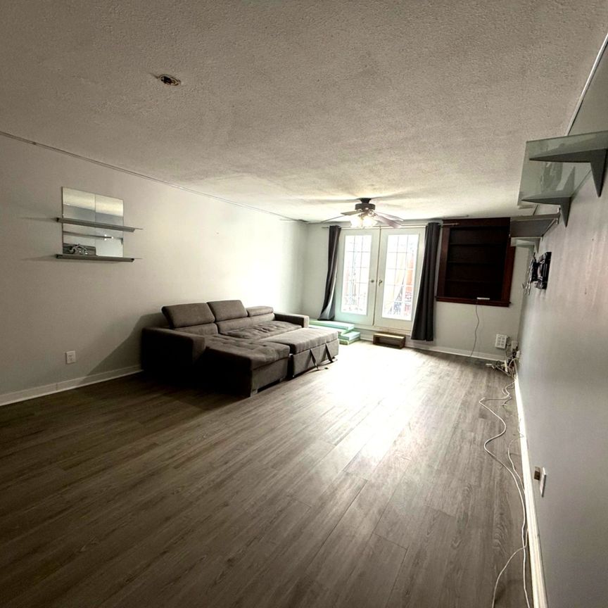 For Lease - 26 BRUCE Street Unit# MAIN, Brantford, Ontario - Photo 1