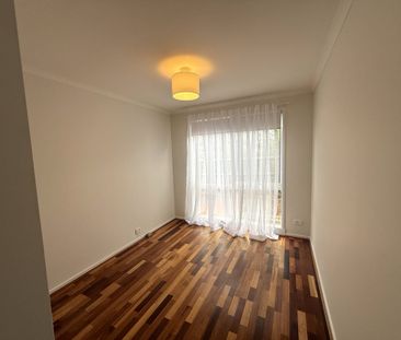 'Peaceful Two-Bedroom Home in Pascoe Gardens' - For Lease - Photo 5