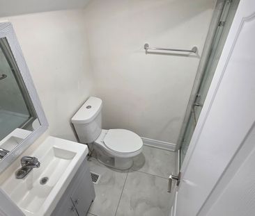 For Lease - 69 Vine Street Unit# 2, St. Catharines, Ontario - Photo 5