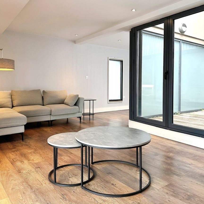 3 bedroom apartment to rent - Photo 1